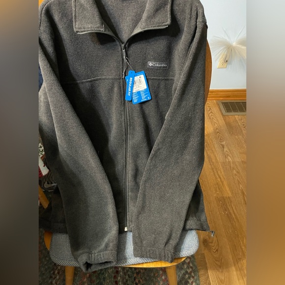 Columbia Men's Charcoal Zip-Up Jacket Size Large. NWT! - Picture 5 of 11